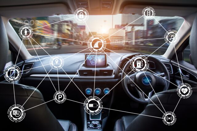 samoridici-auto-ridic-shutterstock_658344718-scaled