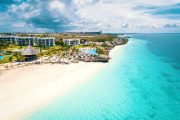 Ilustrační fotografie pláže na ostrově Zanzibar