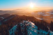Panoramatická fotografie Jeseníků v zimě