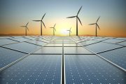 Ilustrační fotografie větrné a solární elektrárny