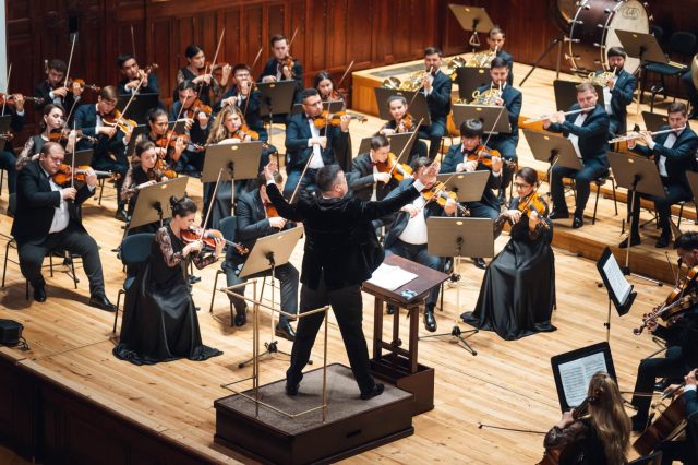 Fotografie z koncertu uzbeckého orchestru