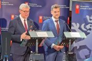 Ministr průmyslu a obchodu Karel Havlíček a generální ředitel CzechTrade Rudolf Klepáček