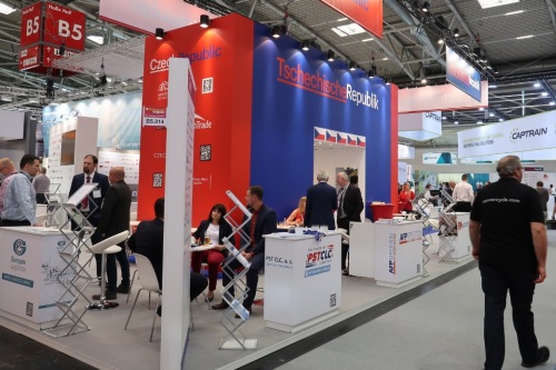 České firmy se prezentovaly na veletrhu dopravy a logistiky v Německu
