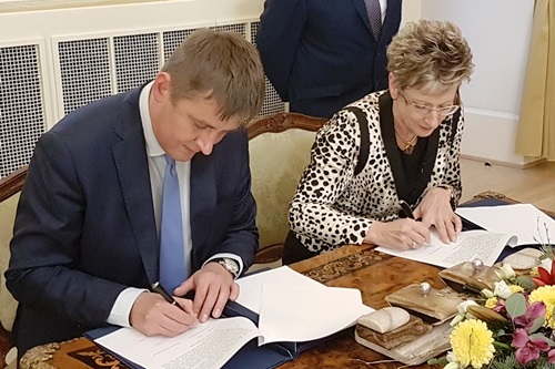 MPO se s MZV dohodlo na spolupráci při podpoře českého exportu