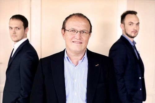 Zakladatel společnosti Gordic Jaromír Řezáč se svými syny. Foto: Gordic